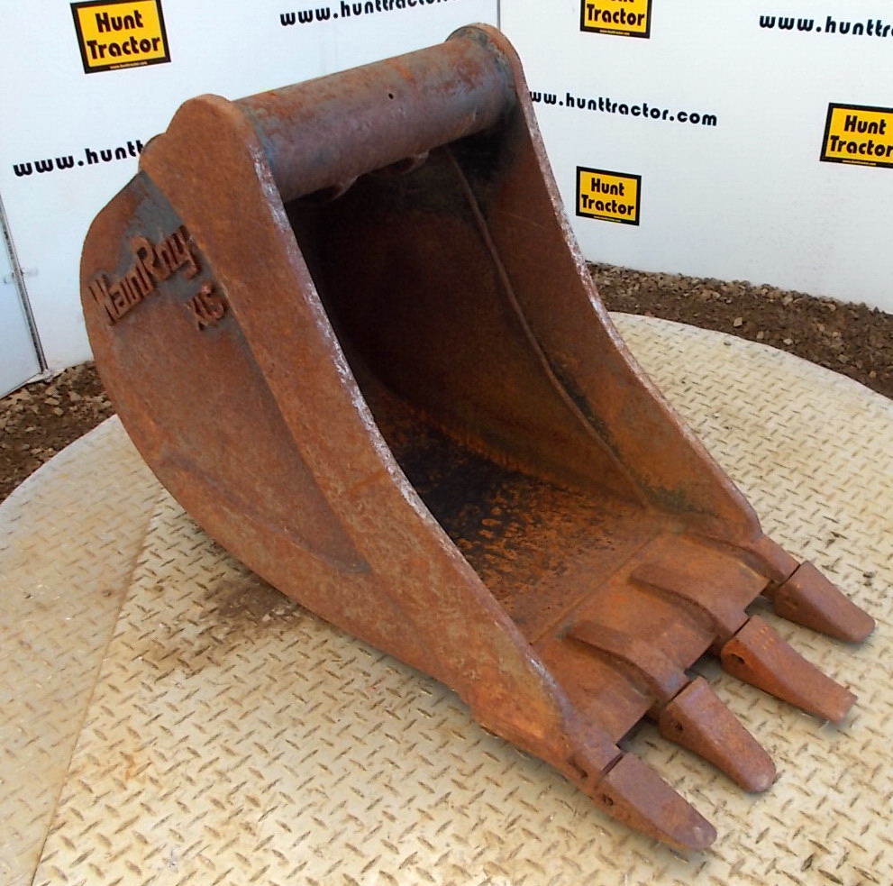 Attachment Zone Used 18" 1/4 Yd WainRoy XLS Backhoe Bucket For Sale