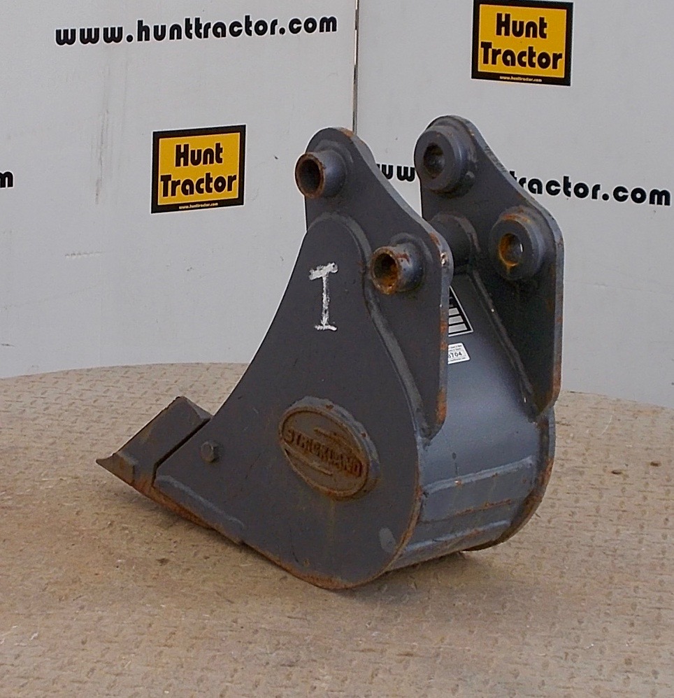 Attachment Zone New 8" Sany SY168 PinOn MiniExcavator Bucket For Sale