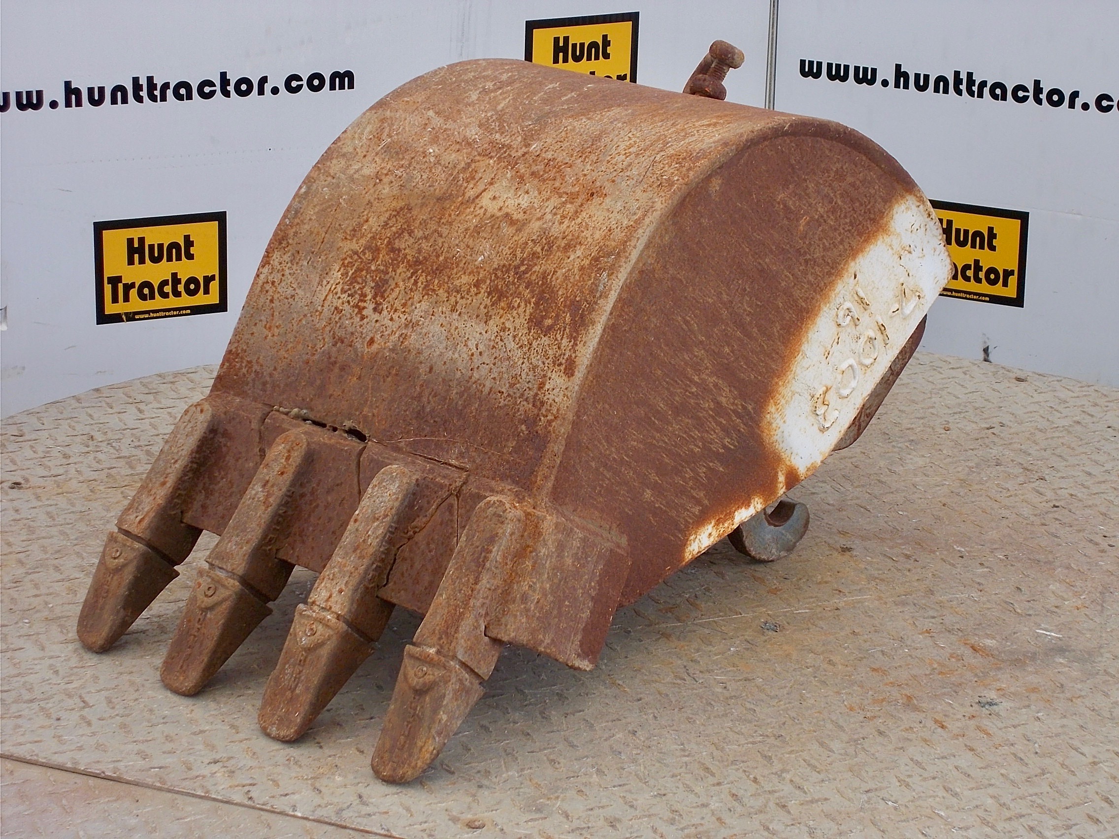 Attachment Zone Used 16" Terramite T5 Terramite Q/C Backhoe Bucket