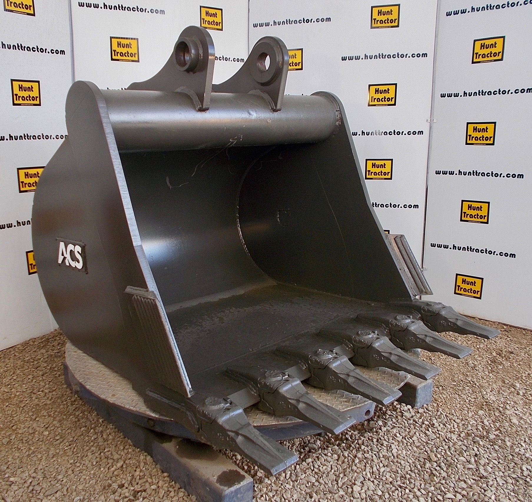 Attachment Zone New 56" Doosan 220V PinOn Excavator Bucket For Sale