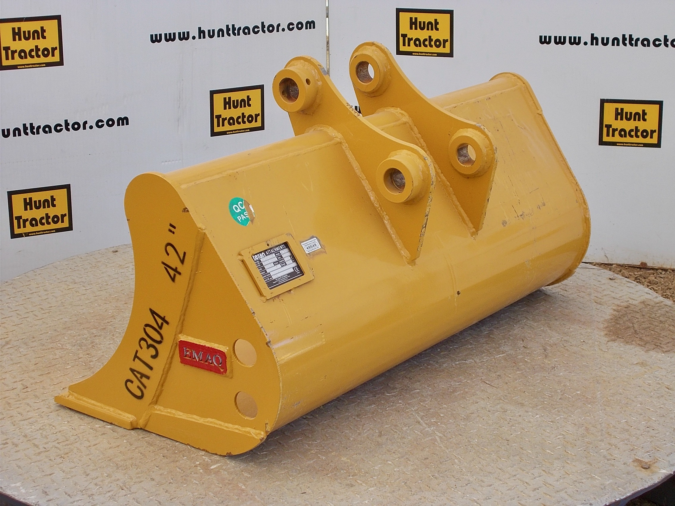 Attachment Zone New 43" Caterpillar 304.5 PinOn MiniExcavator