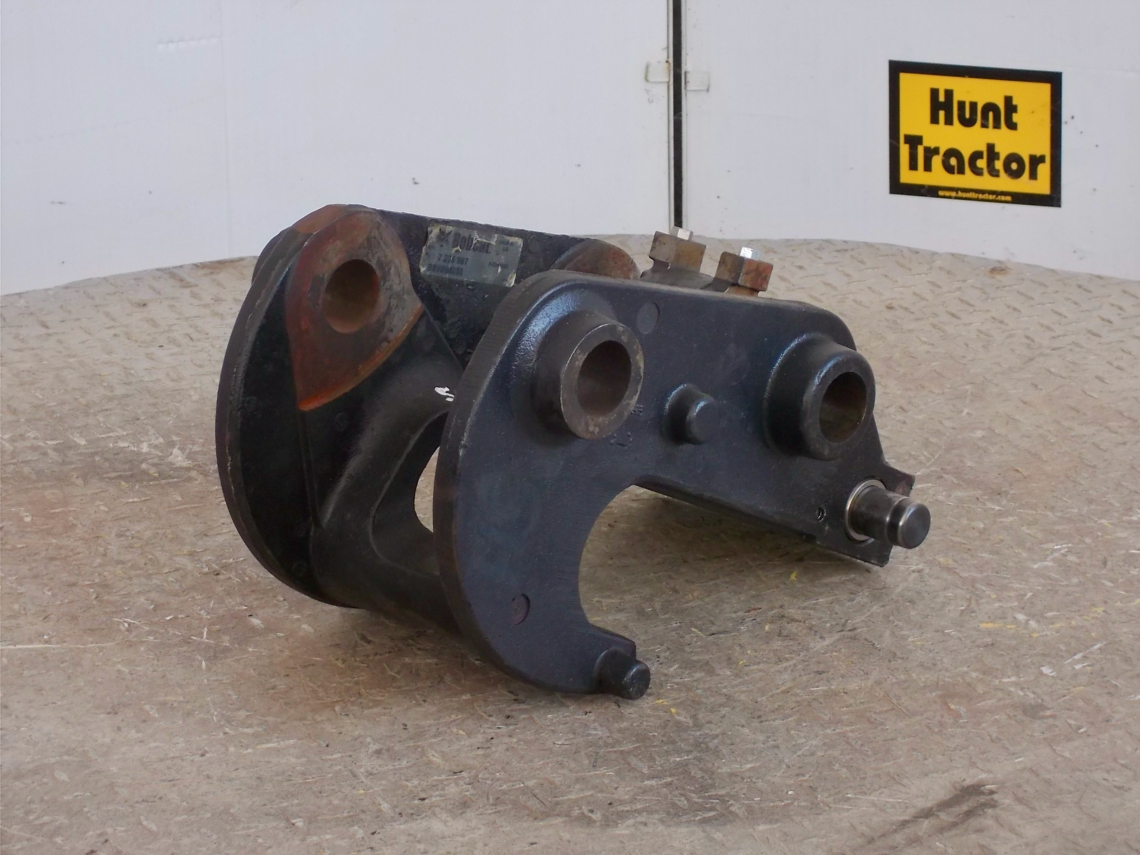 Attachment Zone Used Hydraulic Bobcat XChange Quick Change For Sale