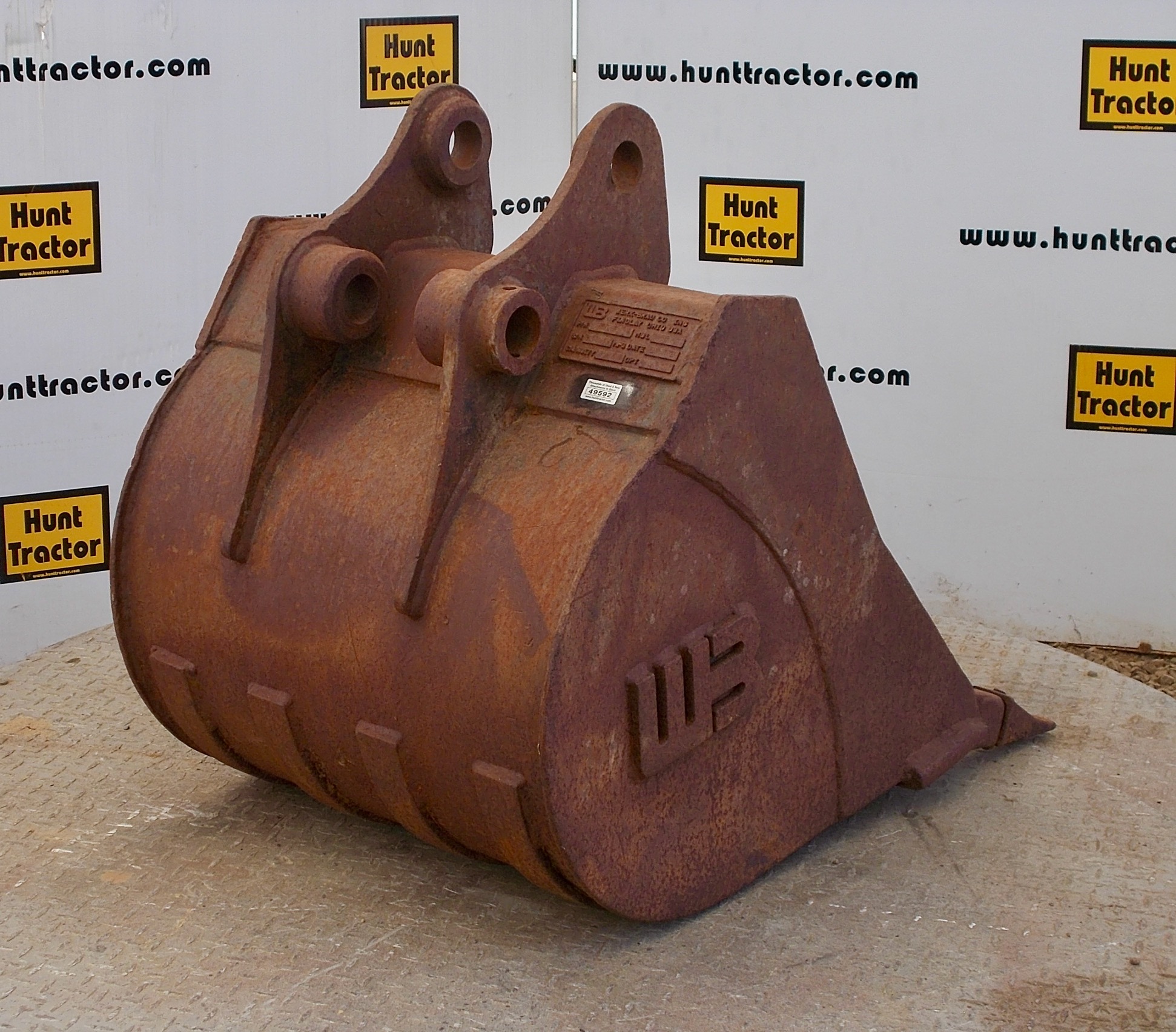 Attachment Zone Used 24" Bobcat 337 PinOn MiniExcavator Bucket For Sale