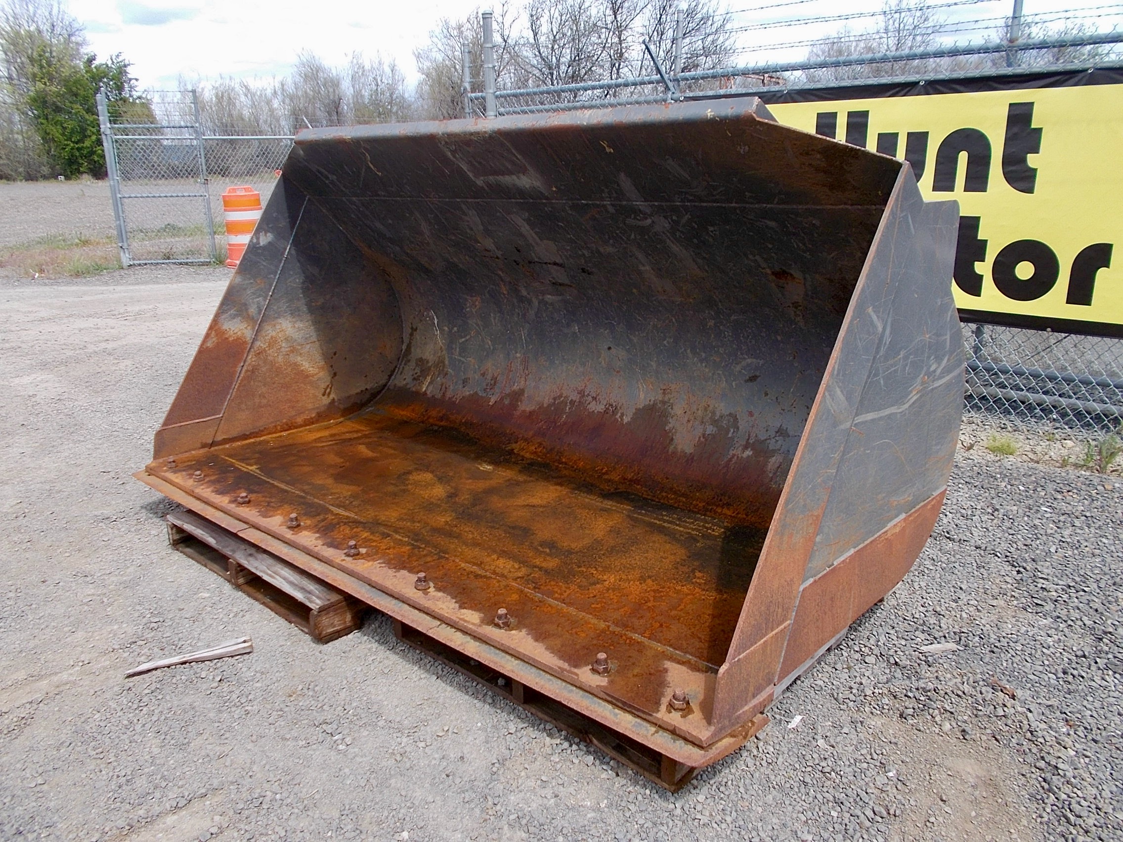 Attachment Zone Used 107" Caterpillar 430DIT JRB 416 Quick Change