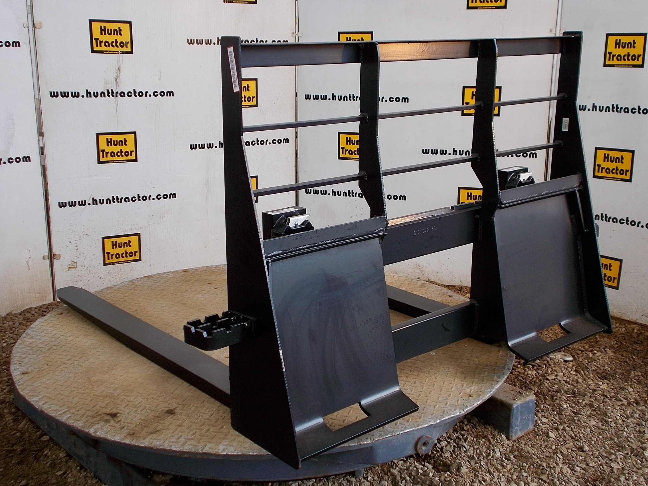 Attachment Zone New 4,500 lb Universal Skid Steer Forks For Sale