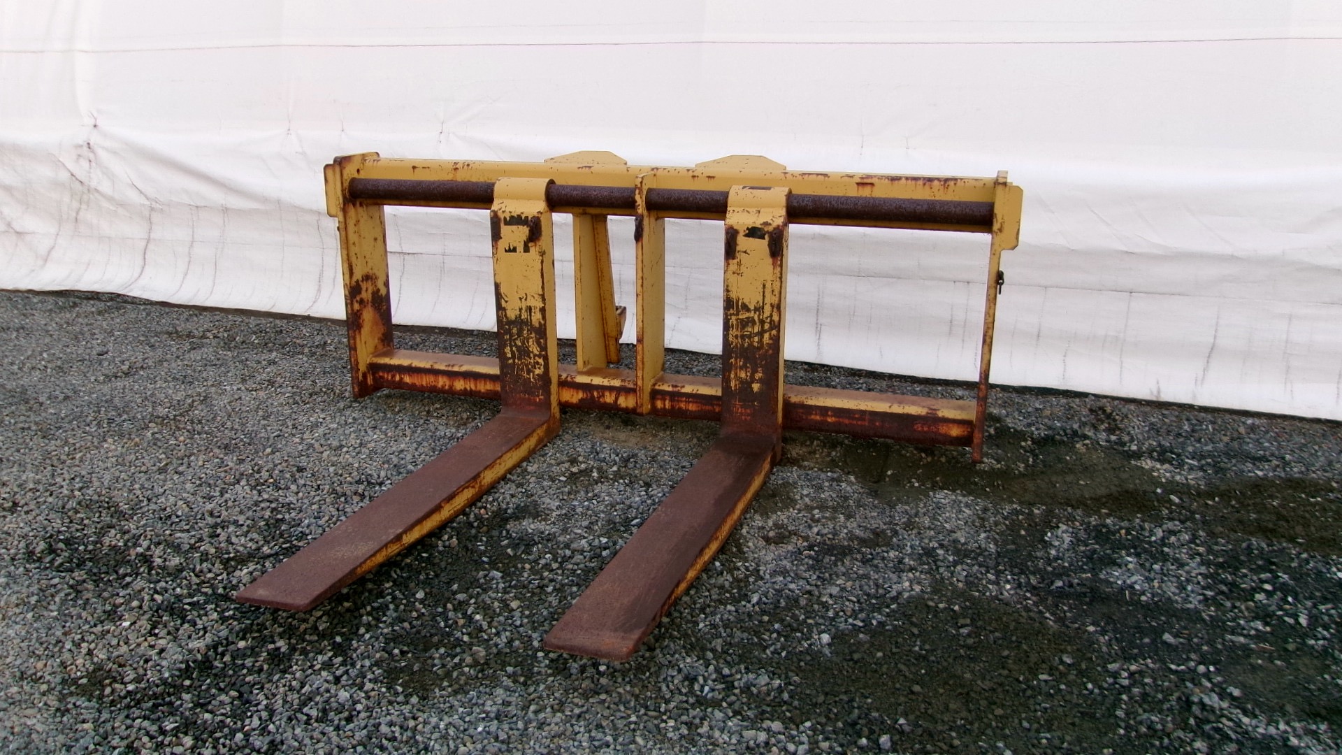 Attachment Zone Used Balderson / CAT SW2007, SW2008 Forks For Sale